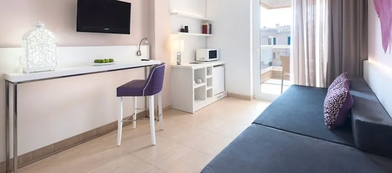 Aparthotel Tropic Garden Santa Eularia des Riu