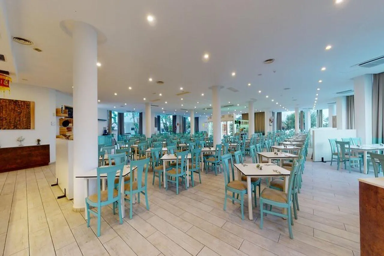 Aparthotel Tropic Garden Санта-Эулалия-дель-Рио