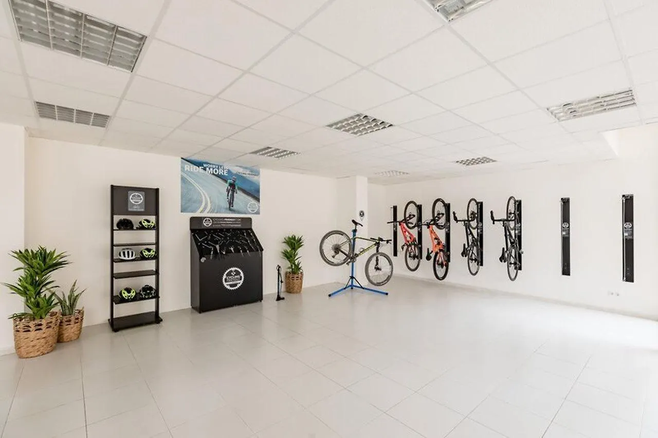 Aparthotel Tropic Garden Санта-Эулалия-дель-Рио Испания